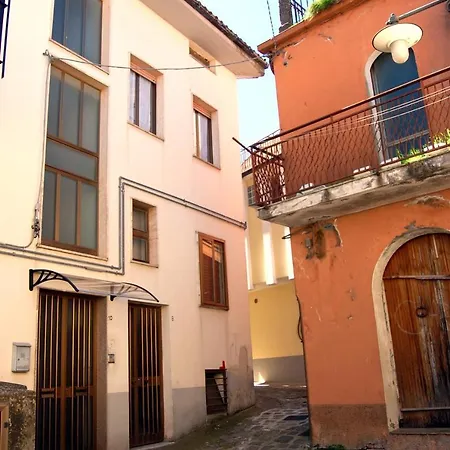 Apartment Via Nicola Sole شقة *